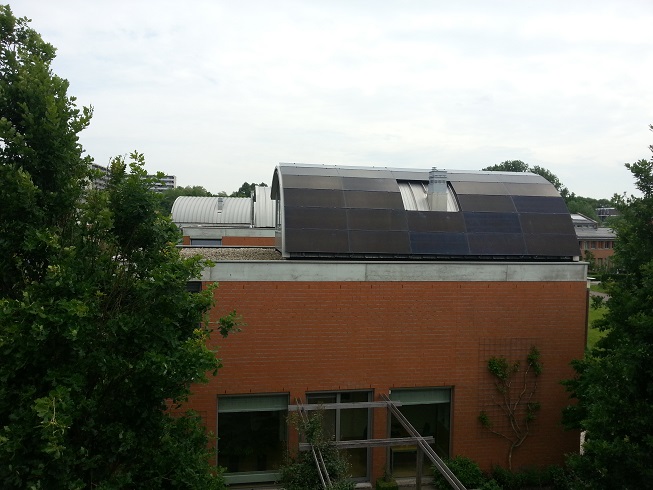 TSMC panelen op calzip dak in Wageningen